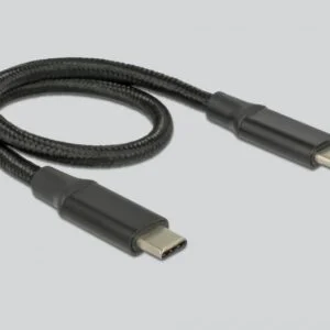 Външно чекмедже Delock с видим USB-C конектор и компактни размери на продукта