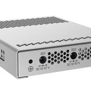 Детайлна снимка на интерфейсите и захранването на Суич Mikrotik CRS305-1G-4S+IN