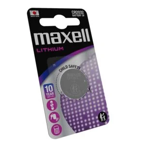 Опаковка с една батерия MAXELL CR2032 3V на бял фон