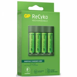 Зарядно у-во GP BATTERIES B421 210AAHCE-EB4+4 AA NiMH с включени батерии на бял фон