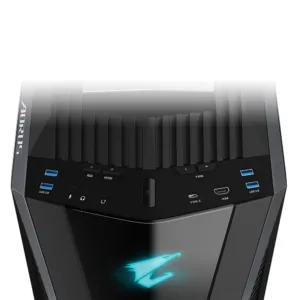 Кутия Gigabyte Aorus AC700G RGB Fusion 2.0 Full Tower демонстрира възможност за вертикален монтаж на видеокарта