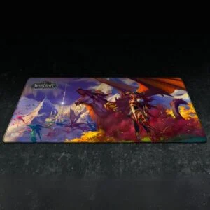 Геймърски пад World Of WarCraft Dragonflight - Alexstrasza & Dragon XL показва големия размер