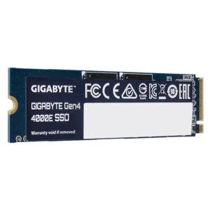 SSD Gigabyte 4000E 250GB NVMe PCIe 4.0 Gen4 изглед отстрани с видим форм фактор M.2