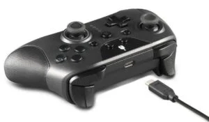 Безжичен геймпад Spartan Gear Mora 3 за PC и Switch в черен цвят основна снимка