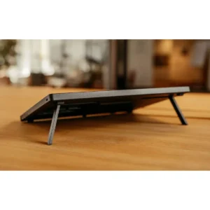 WACOM Cintiq 16" DTK168 свързан към компютър през HDMI интерфейс